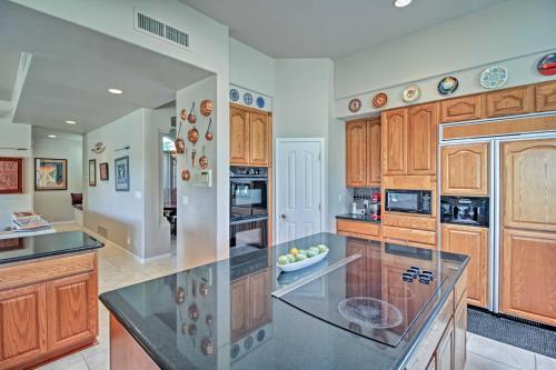 Spacious Luxe Oro Valley Home With Pool, Spa And Mtn View