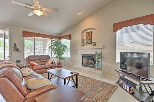 Oro Valley House With Outdoor Fireplace And Mtn Views!