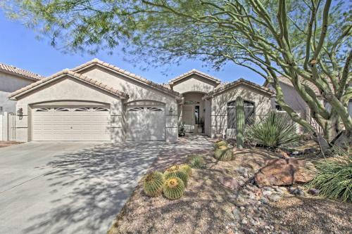 Oro Valley House With Outdoor Fireplace And Mtn Views!