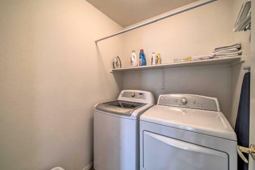 Radiant Peoria Paradise House With Pool And Patio!