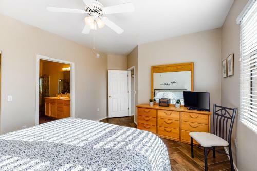 Vistoso Condo #218c