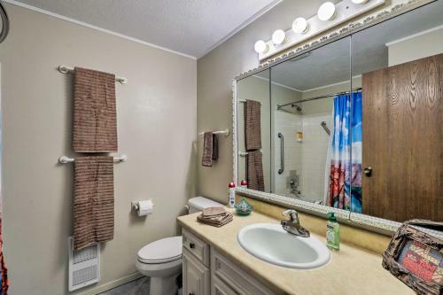 Page Home With Balcony And Yard, Walk To Rim View Trail