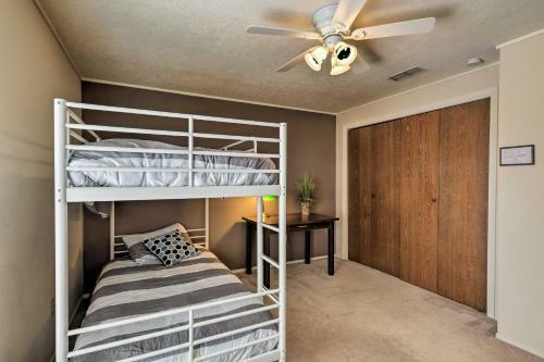 Page Home With Balcony And Yard, Walk To Rim View Trail