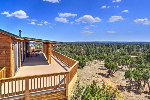 Overgaard Cabin With Pool Table And Incredible View!