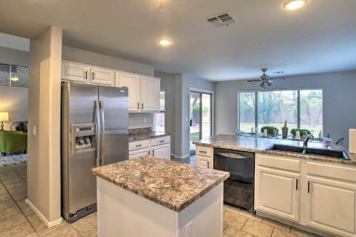 Pet-friendly Home 2 Mi From Peoria Sports Complex!