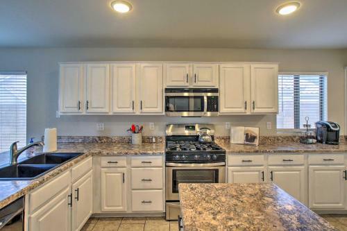 Pet-friendly Home 2 Mi From Peoria Sports Complex!