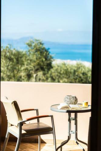 Maroulas Villas Ioanna & Stavros, Stunning Views!