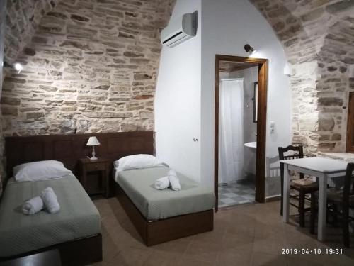 Vouno Village Apartments