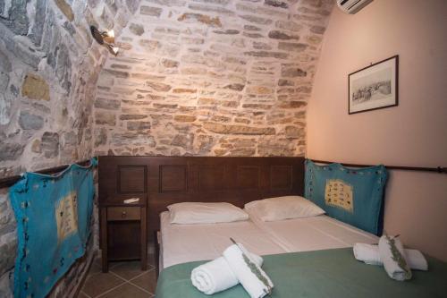Vouno Village Apartments