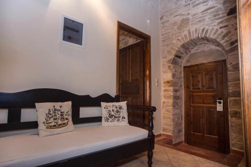 Vouno Village Apartments