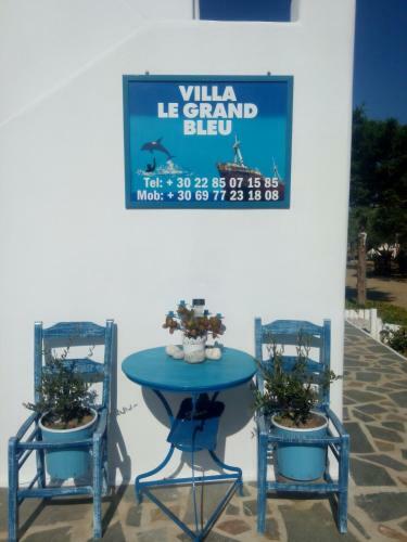Hostal Villa Le Grand Bleu