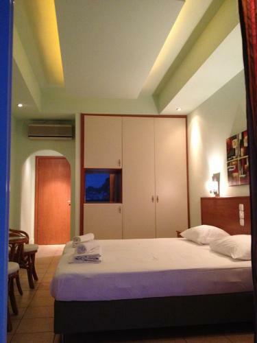 Souris Hotel
