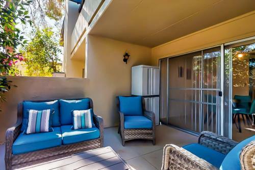 Arcadia Condo
