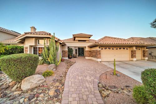 Grand Home With Private Pool On Foothills Golf Course