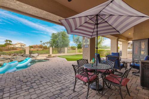 Grand Home With Private Pool On Foothills Golf Course