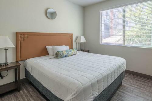 Apartamento Wanderjaunt - Chic Central Phoenix Apts
