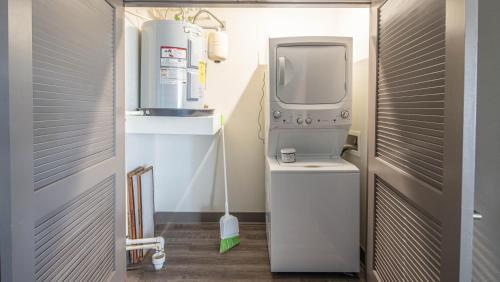 Apartamento Wanderjaunt - Chic Central Phoenix Apts
