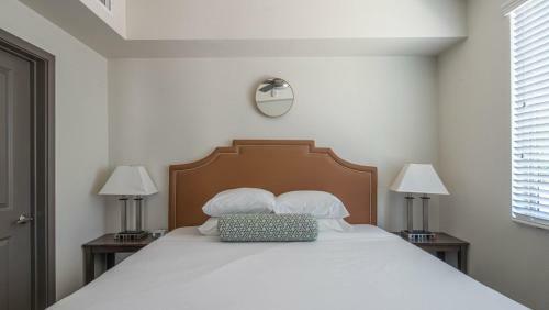 Apartamento Wanderjaunt - Chic Central Phoenix Apts