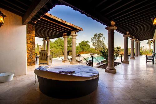 Scottsdale - 6303 N 33rd St
