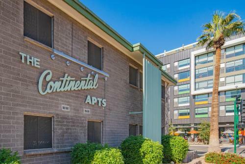 Wanderjaunt -- Classic Downtown Phoenix Apartments