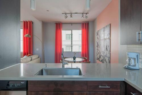 Luxury Biltmore Apartments By Wanderjaunt