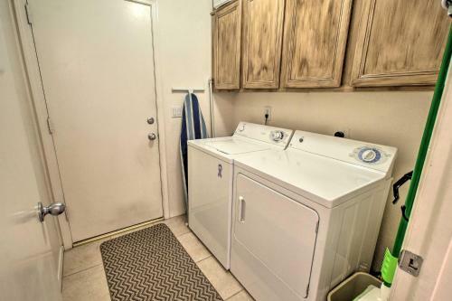 Pet-friendly Central Phoenix Home With Large Patio!