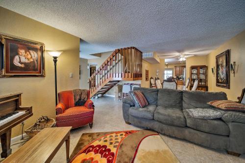 Phoenix Home With Pools Last Min Discounted Rates!