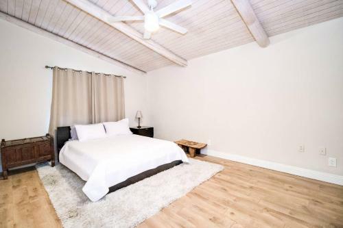 North Phoenix 6 Bdrm W Guest House And Htd Pool