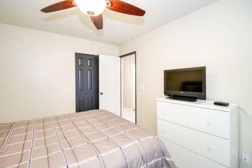North Phoenix 6 Bdrm W Guest House And Htd Pool