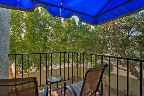 Trendy Phoenix Townhome By South Mountain Trails!