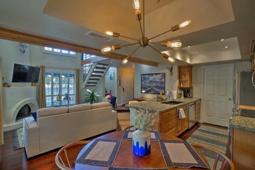 Trendy Phoenix Townhome By South Mountain Trails!