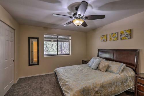 Spacious Pinetop-lakeside Home With Hot Tub On 1 Acre