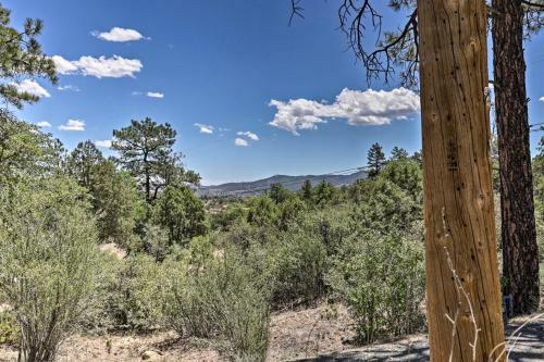 Quiet Home With Deck And Mtn View About 3 Mi To Prescott