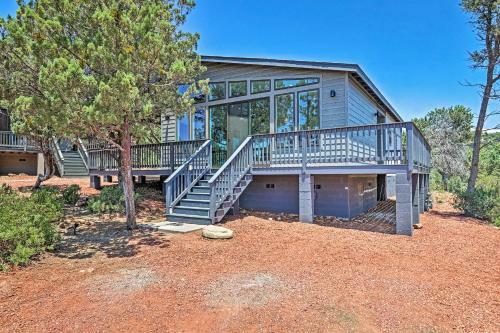 Cosmopolitan Cabin With Mtn View, 1 Mi To Pine!