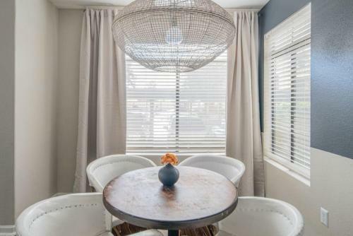 Wanderjaunt - Phoenix Country Club Apartments