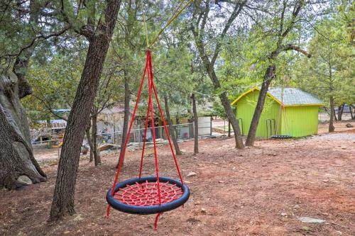Bright Pine Cabin Direct Trail Access And Deck