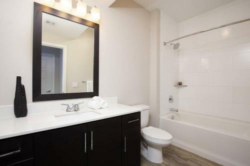 Apartamento Spacious 2 Br/2 Ba With Pool & Gym By Howard