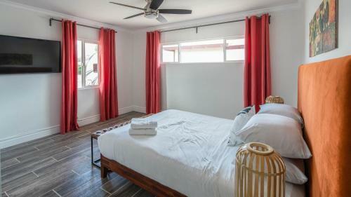 Spacious 4br Near Old Town By Wanderjaunt
