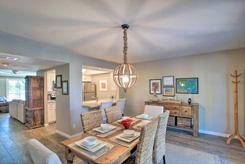 Scottsdale Townhome, Walk To Trolley And Lake!