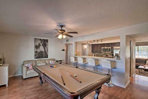Modern, Central Scottsdale Pad Golf And Relax!
