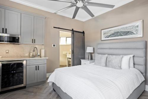 8608eang Home