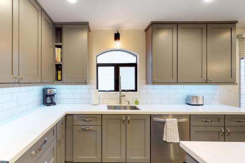 Historic Oldtown Plaza 201