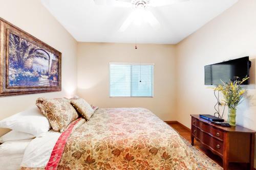 Sahuaro Condos