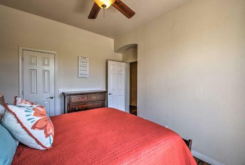 Scottsdale Escape With Community Pool, Golf, And Tennis