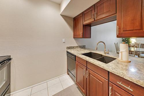 Apartamento Winfield Place Condo With Pools & Walkable Locale! Condo