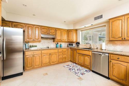 Paradise Retreat 4br By Casago