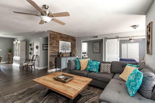 Scottsdale - 8444 E Piccadilly Road