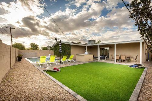 Scottsdale - 7532 E Hazelwood St