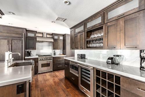 Scottsdale - 6924 E Mariposa Dr