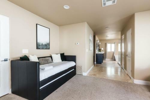 Scottsdale - 12651 N 65th Place